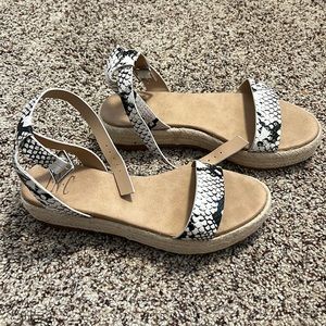 INC Snake Print Platform Sandals size 7.5